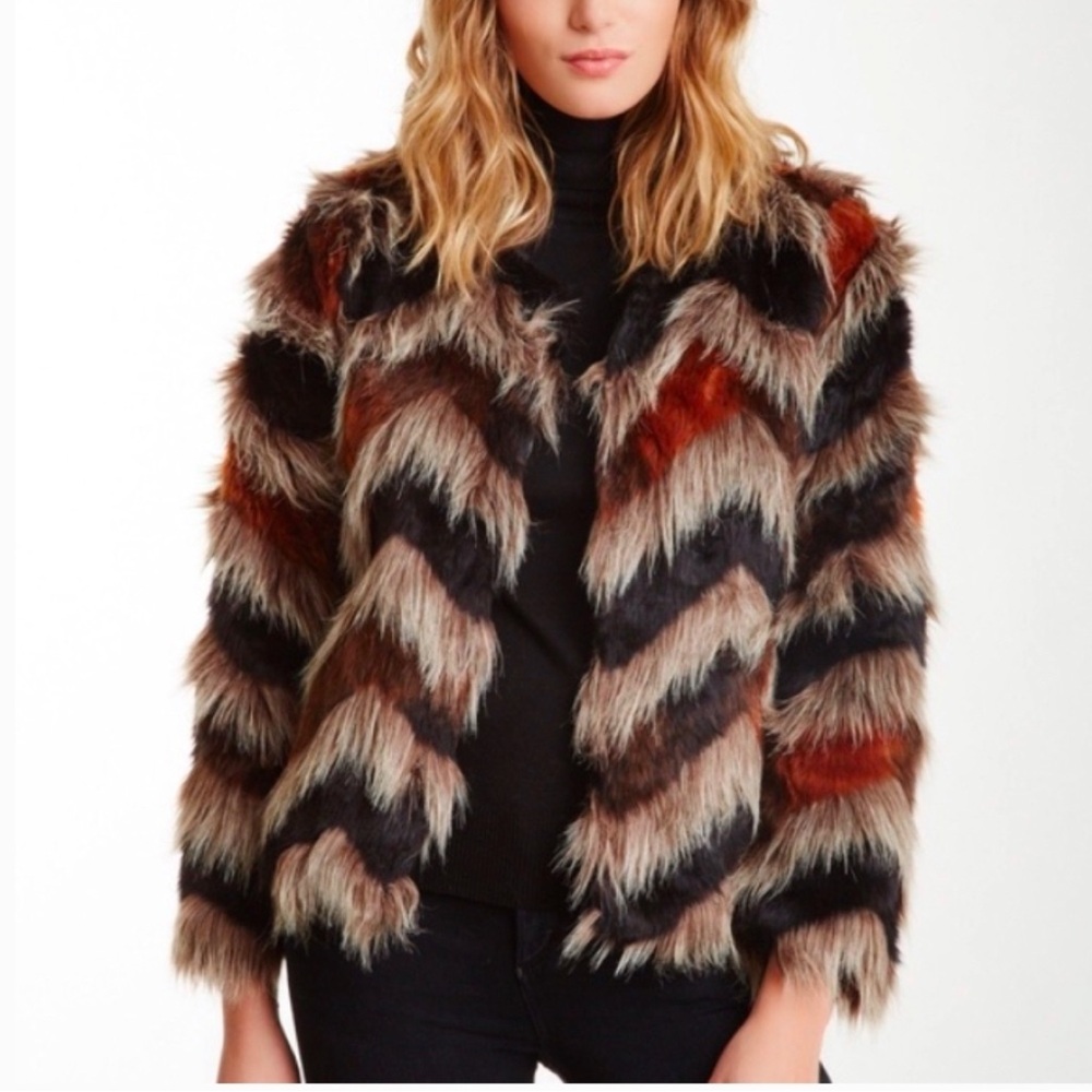 Dolce Cabo - Women's Multicolor Faux Fur Jacket in small NWOT